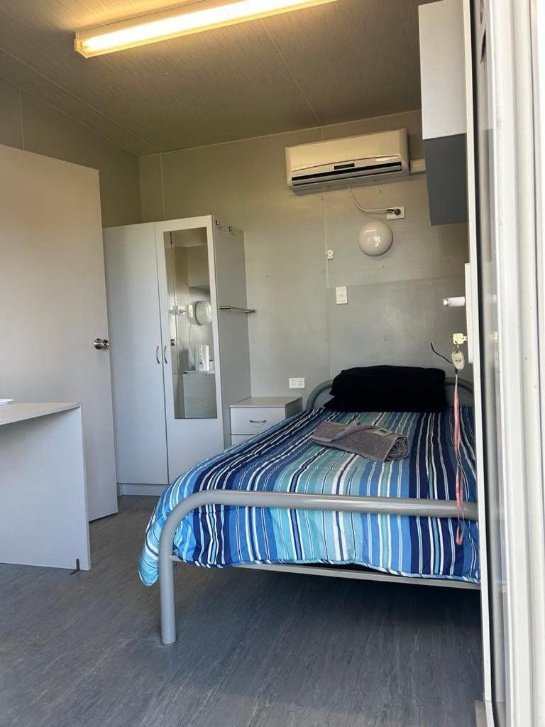 Gundy Pub & Caravan Park Gundiah Екстериор снимка