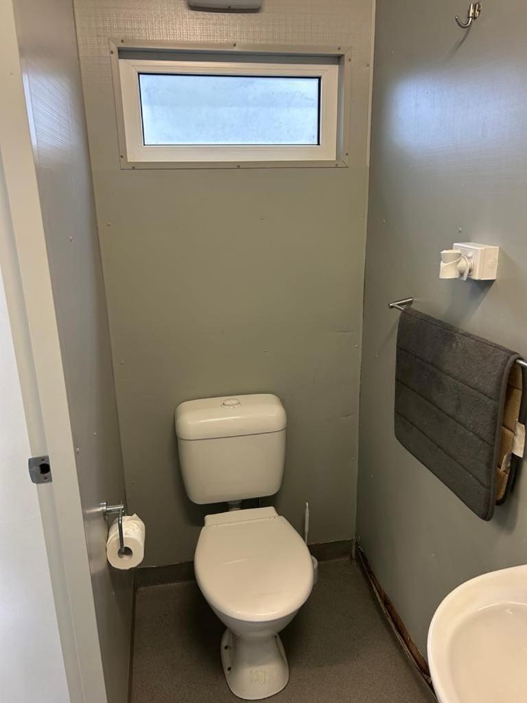 Gundy Pub & Caravan Park Gundiah Екстериор снимка