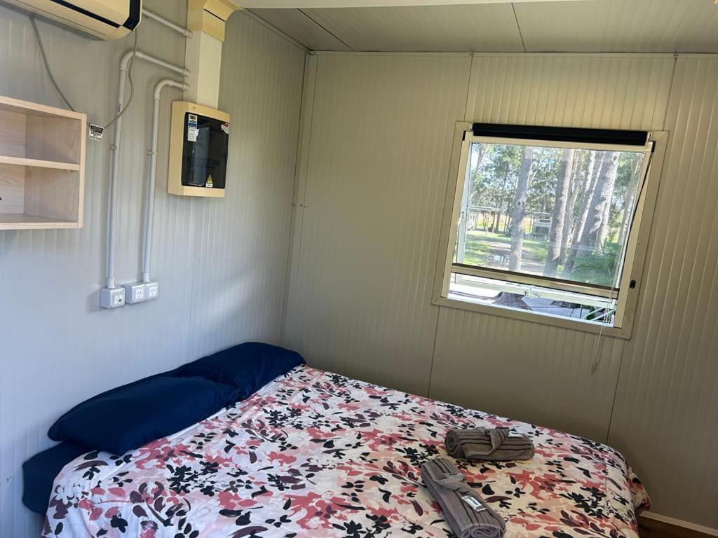 Gundy Pub & Caravan Park Gundiah Екстериор снимка