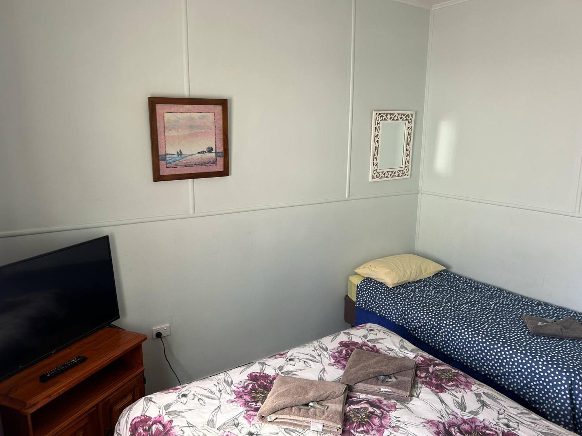 Gundy Pub & Caravan Park Gundiah Екстериор снимка